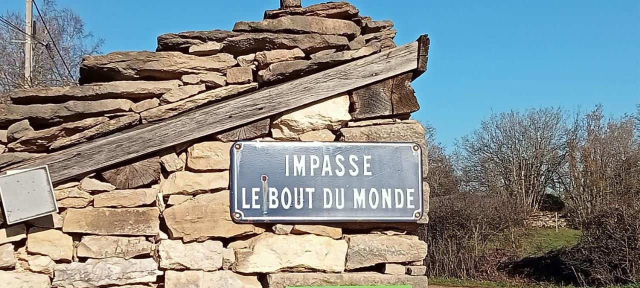 Les Carriaux Holiday home *